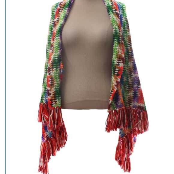 LOOKING FOR *SIMILAR* - Picture 3 of 4