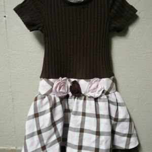 Girls dress
