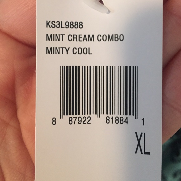 Summer dress - Picture 3 of 4