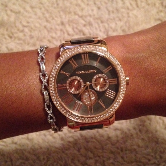 Vince Camuto Accessories - ⚡️SALE⚡️Vince Camuto watch