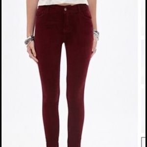 Burgundy corduroy skinny pants 💕