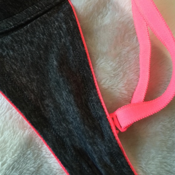 🚫SOLD🚫VS PINK Push Up Bra - Picture 5 of 5