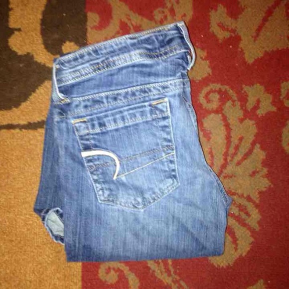 American eagle jeans size 6 short