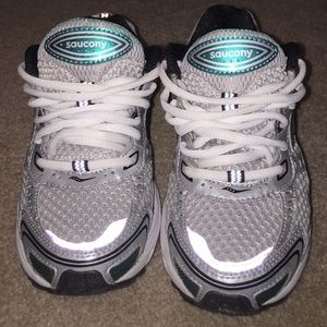 Saucony women's sneakers. Size 5.5