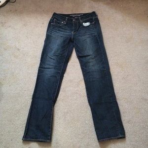 Size 8 Straight Super Stretch jeans.