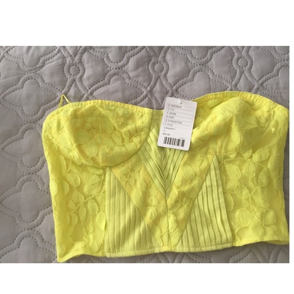 Strapless crop top