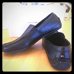 Tommy Hilfiger dress shoes