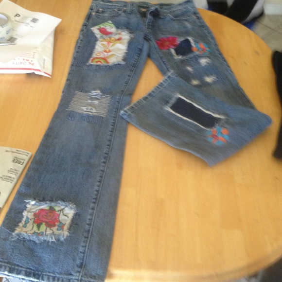 do miss me jeans run small