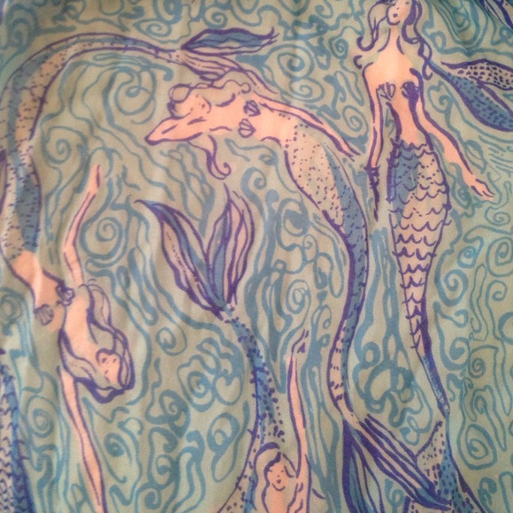 ❌SOLD❌ "Nice Tail" Lilly Pulitzer Murfee Scarf - Picture 2 of 3
