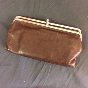 Hobo Lauren Wallet- brown