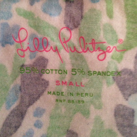 ❌SOLD❌🐠NWOT Blue Lets Cha Cha V-Neck🐠 - Picture 3 of 3