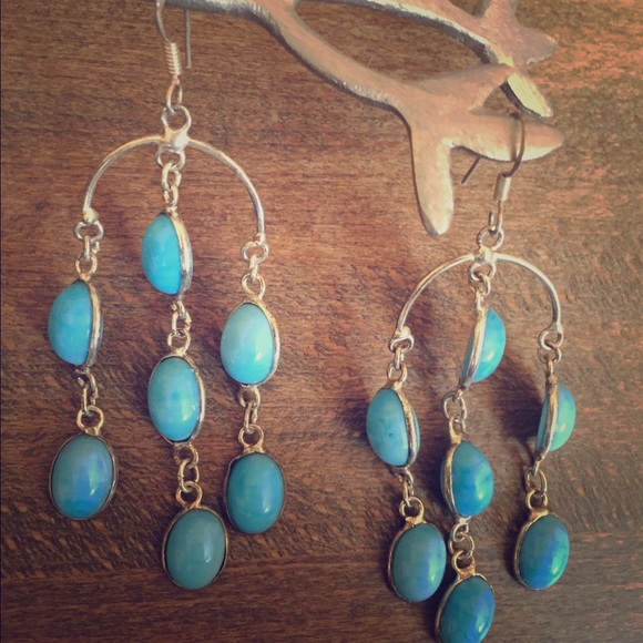 Dangle earrings