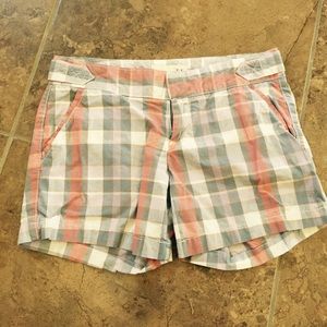 Old Navy plaid shorts