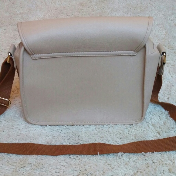 Sold - Picture 2 of 4