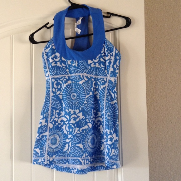 Lululemon top