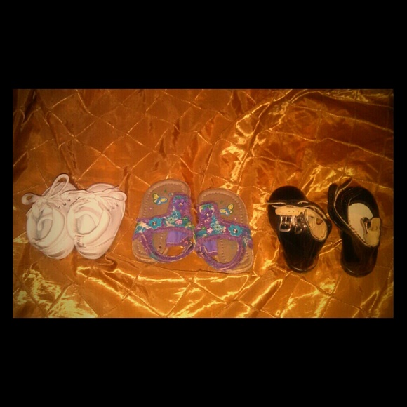 Infant girl shoes and sandals