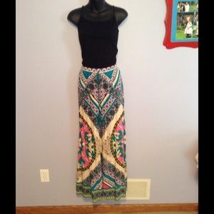 Flying tomato palazzo pants medium.