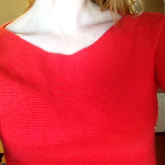 Express orange shirt - Picture 2 of 3