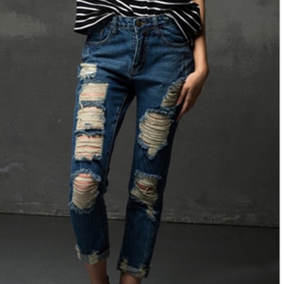 Ripped boyfriend jeans