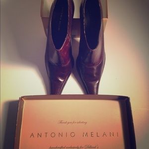 Patten leather, short city boots