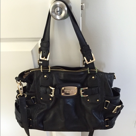 Authentic  Michael kors  Satchel