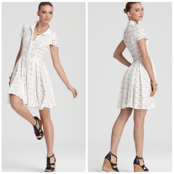 🎀REDUCED🎀BCBGMAXAZRIA LACE DRESS