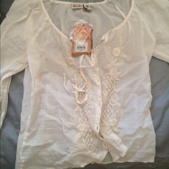 *MOVING SALE* Crochet front-tie cover up top!