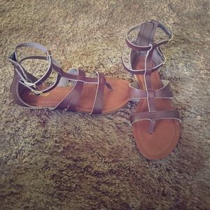 Gladiator sandals size 8