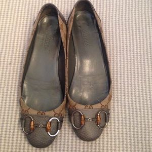 Gucci flats