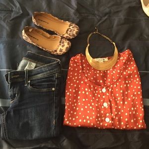 Polka dot hi-lo shirt