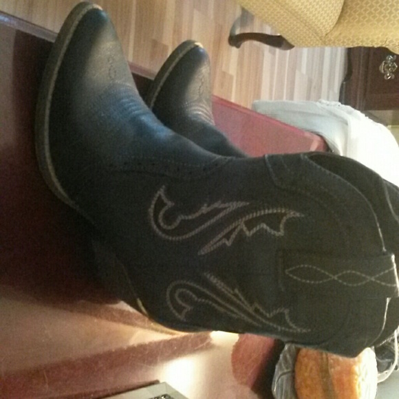 Brand new, never worn cowboy boots
