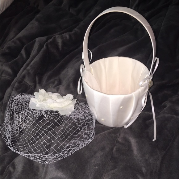 Flower girl basket and hair piece