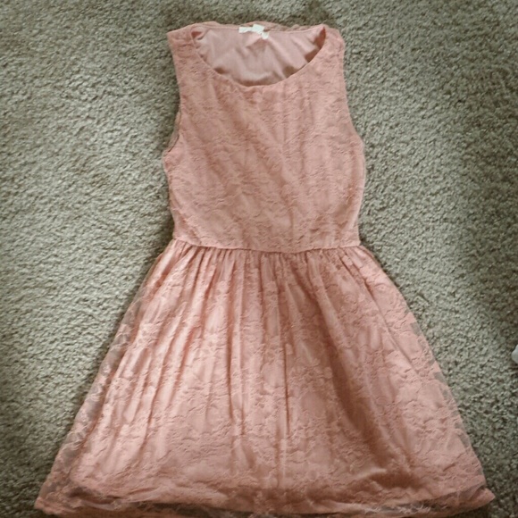 Forever 21 lace dress