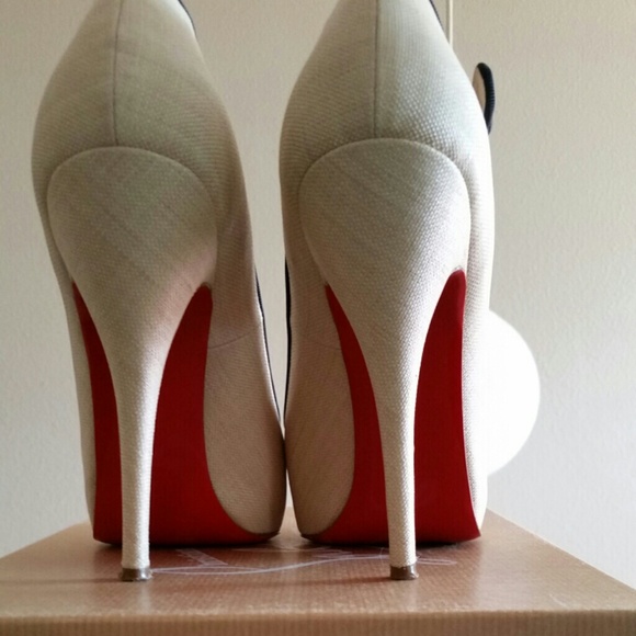 **SOLD**Authentic Louboutin Melita2 Panama - Picture 3 of 4