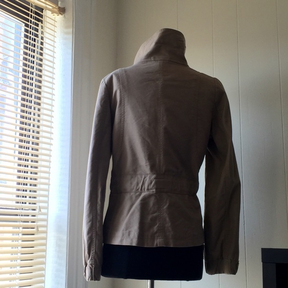 H&M jacket - Picture 3 of 4