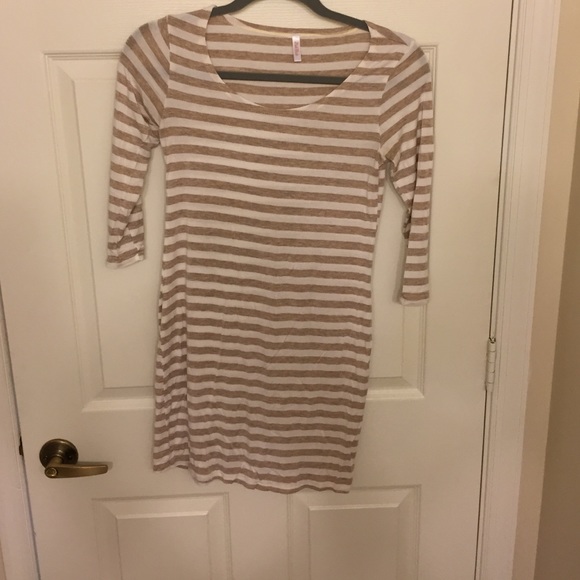 Maternity top striped