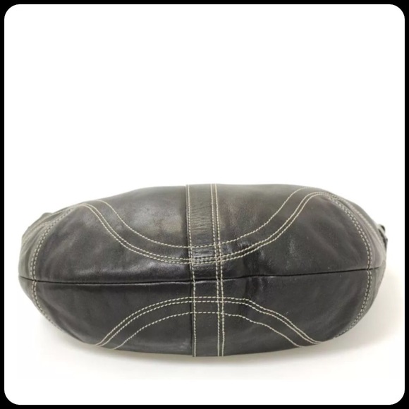 💕COACH Soho Black Chic Leather Shoulder Bag💕 - Picture 2 of 4