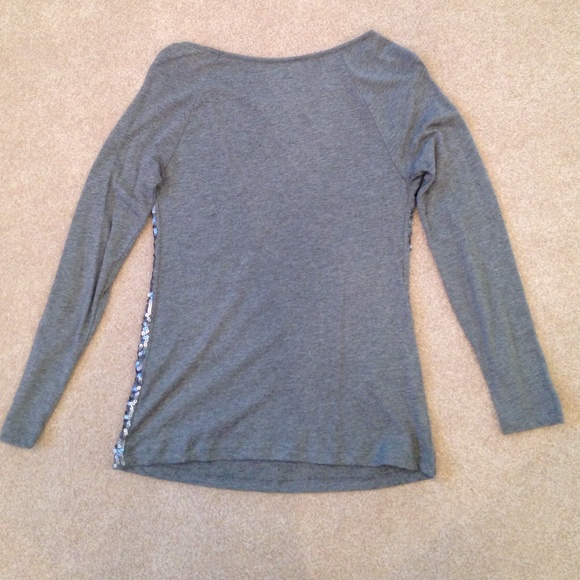 Sequined Top 💋💎💍 - Picture 2 of 2