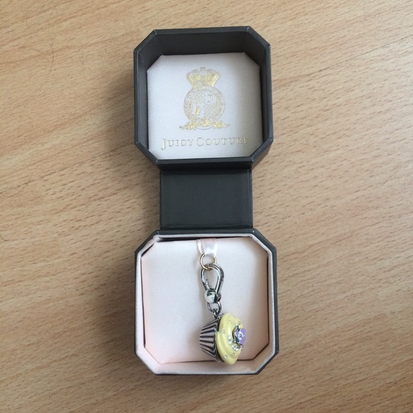 Juicy Couture cupcake charm! - Picture 2 of 3