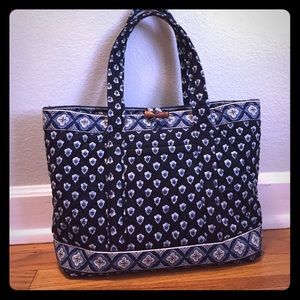 ⚓️ Vera Bradley⚓️ Nautical Navy & White print tote