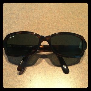 Brown Ray-Bans with Brown Lenses