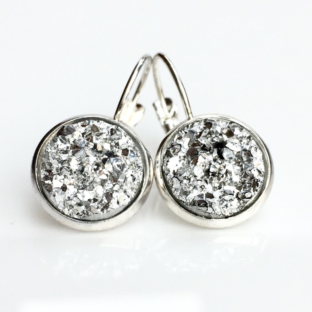 3/$20⚡️Chunky silver Drusy style earrings - Picture 2 of 7