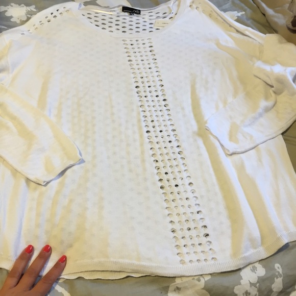 For Anna ๐ทWhite top๐ท - Picture 2 of 4