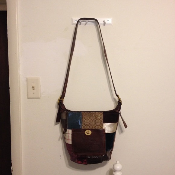 (SOLD) Coach limited edition patchwork crossbows - Picture 2 of 4