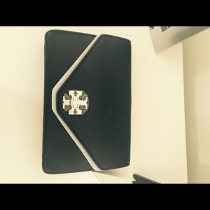 Tory Burch Kira clutch