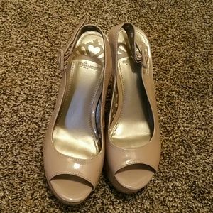 Nude wedges- fergalicious