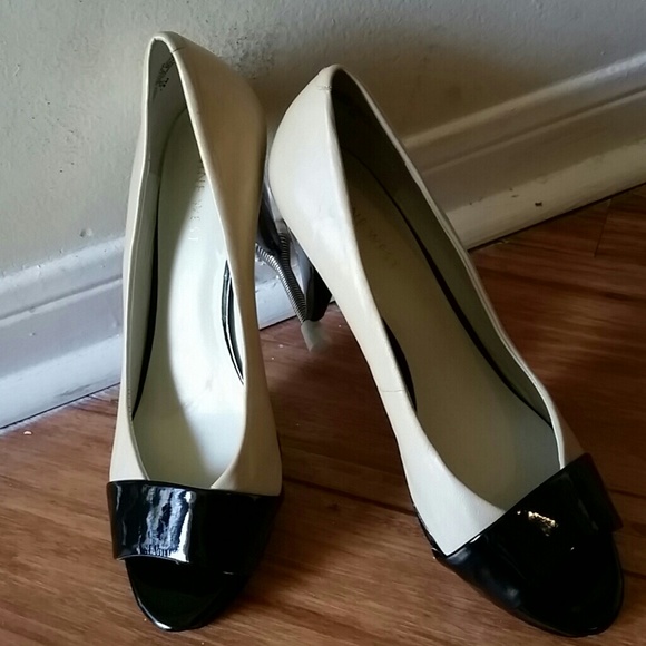 NINE WEST.  HEEL"3."