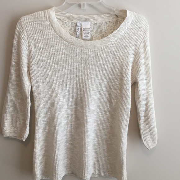 Beige 3/4 sleeve top w/ back lace detail. X sml