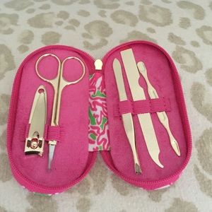 Lilly Pulitzer Manicure Set