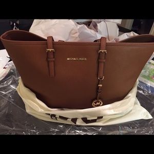 Authentic Michael Kors Medium Travel Tote